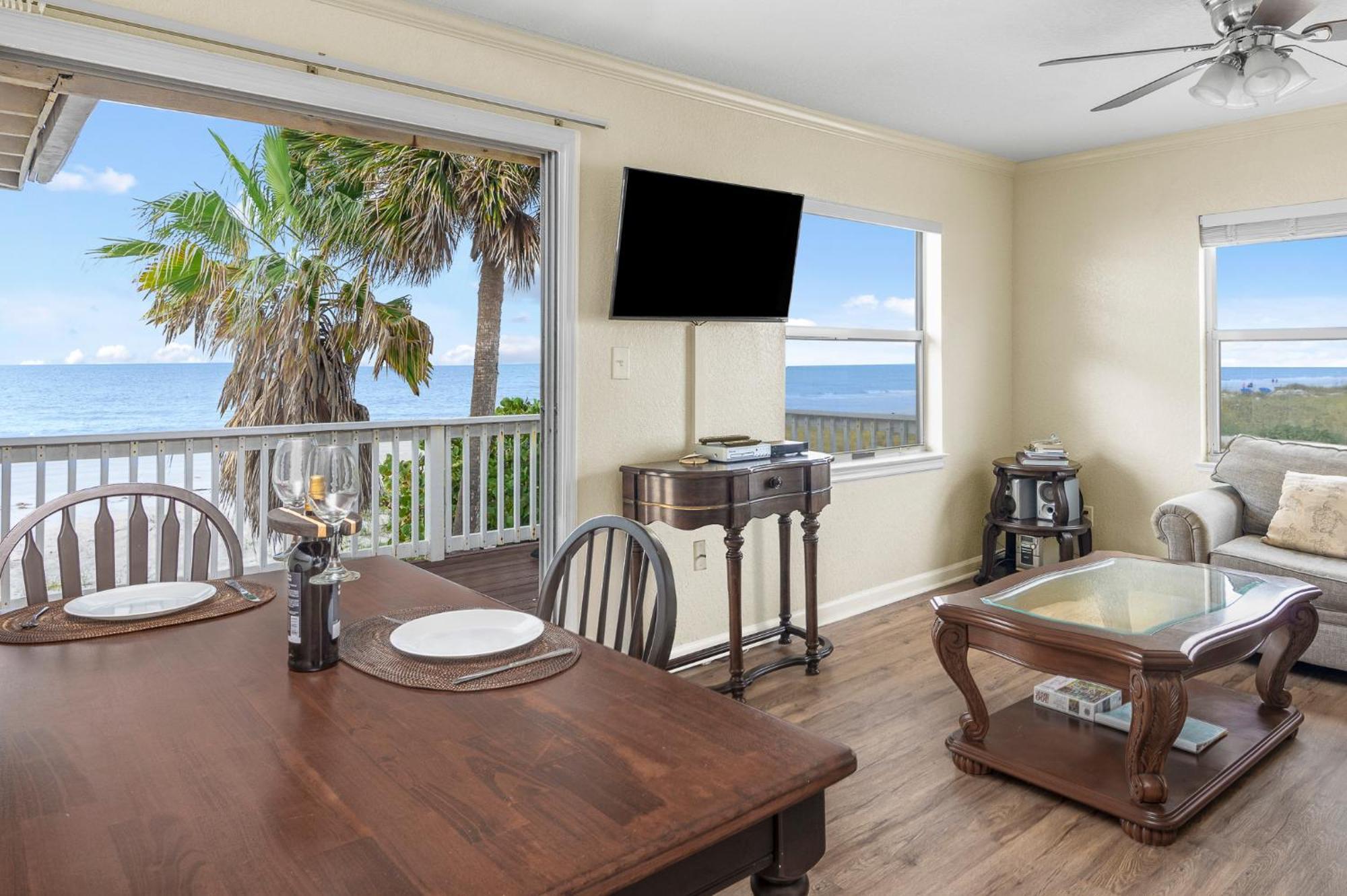 Sand Glo Villas Indian Rocks Beach Exterior photo