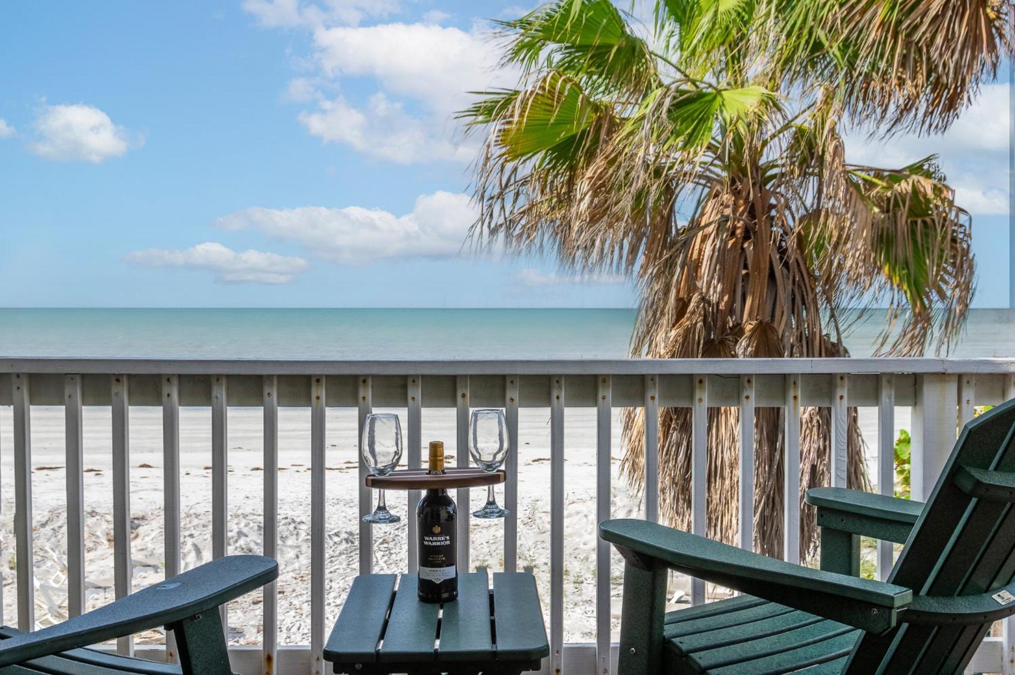 Sand Glo Villas Indian Rocks Beach Exterior photo