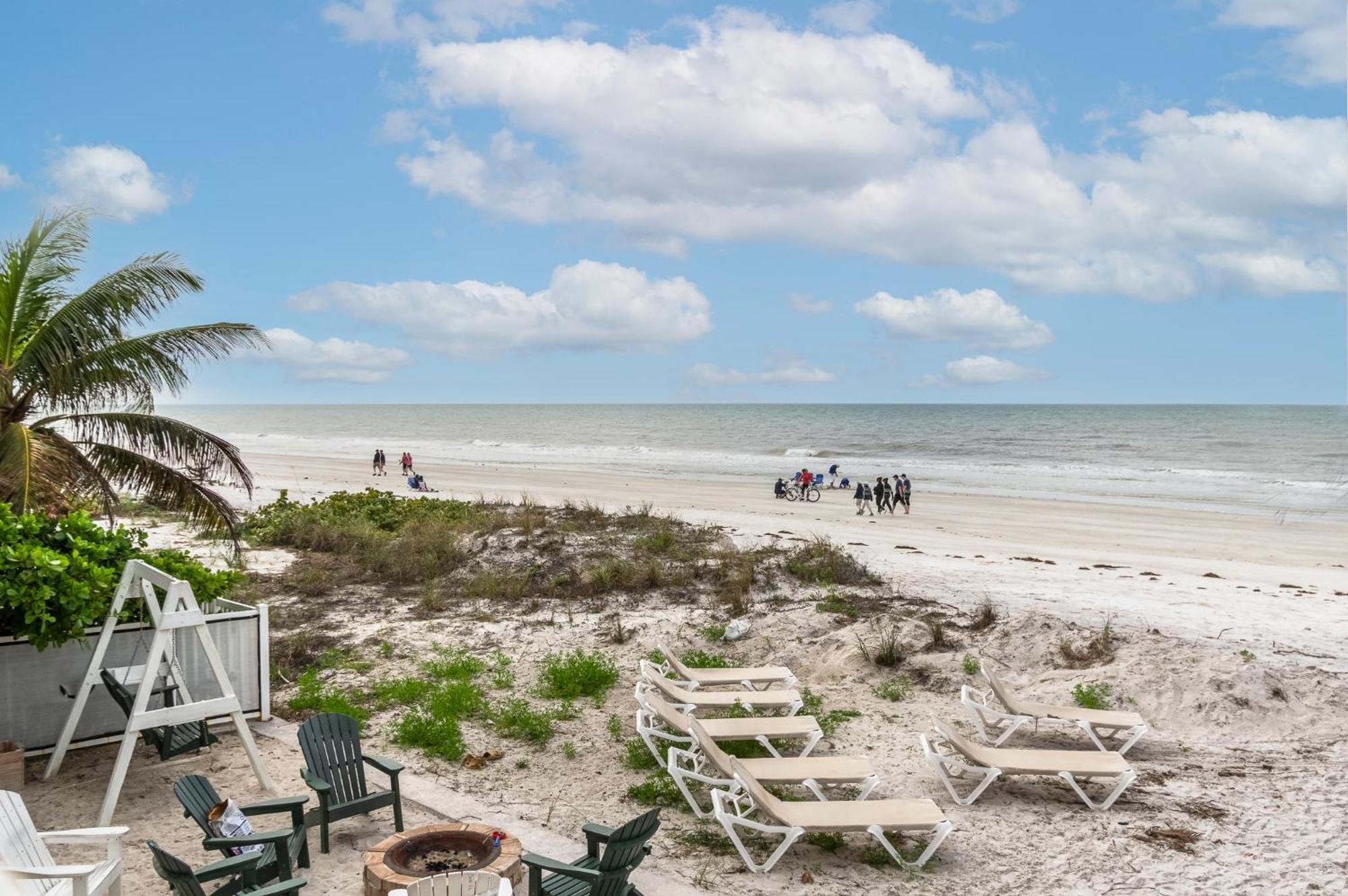 Sand Glo Villas Indian Rocks Beach Exterior photo