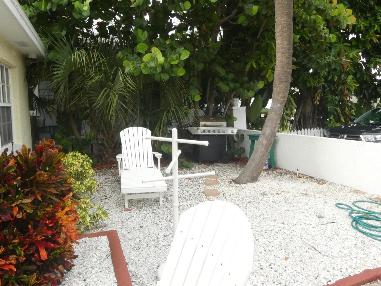 Sand Glo Villas Indian Rocks Beach Exterior photo