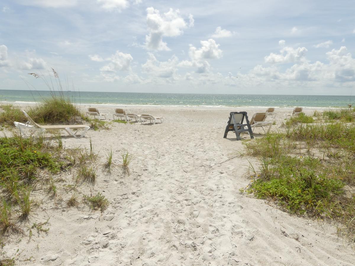 Sand Glo Villas Indian Rocks Beach Exterior photo
